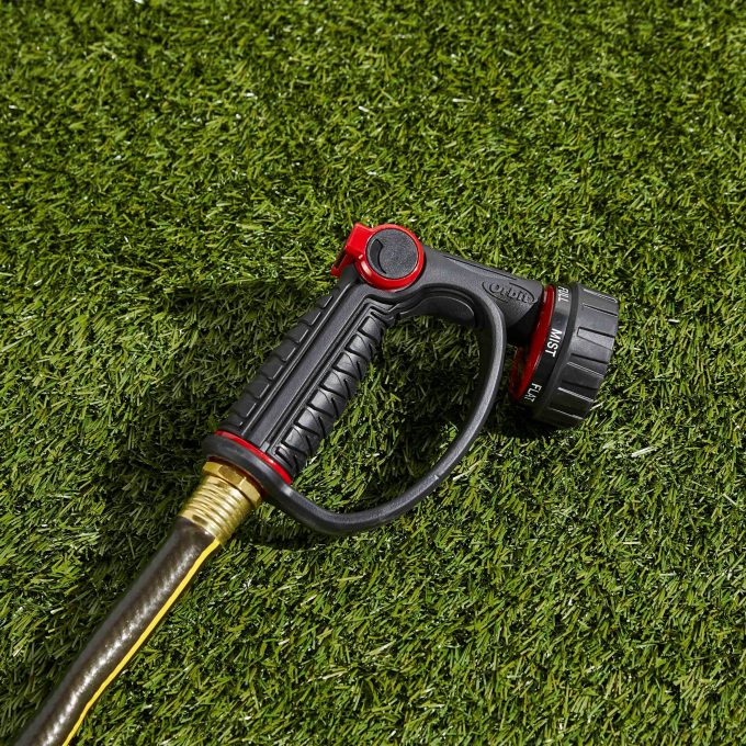 Pro Flo 7-Pattern Watering Nozzle With Thumb Control